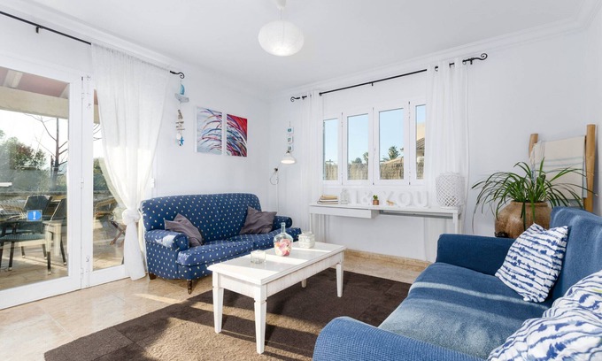 Muro House | YourHouse Can Content, pet-friendly house in Playa de Muro