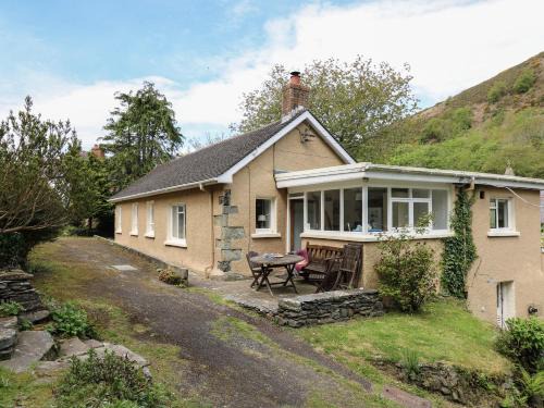 Llangranog House | Yr Odyn
