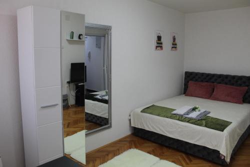 Kragujevac Apartment | Zara Lux B