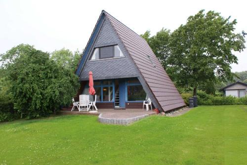 Damp House | Zeltdachhaus mit WLAN in Strandnaehe
