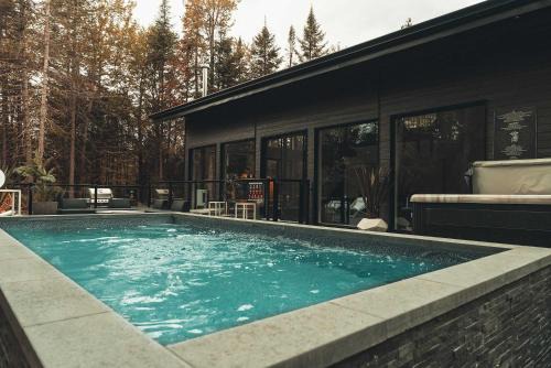 Morin Heights Villa | Zen House 4 - Villas & Spa