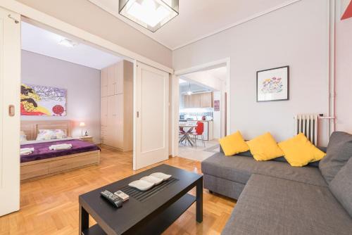 Neapoli Apartment | Zenios Ippokratis-Comfort & style, Athens downtown