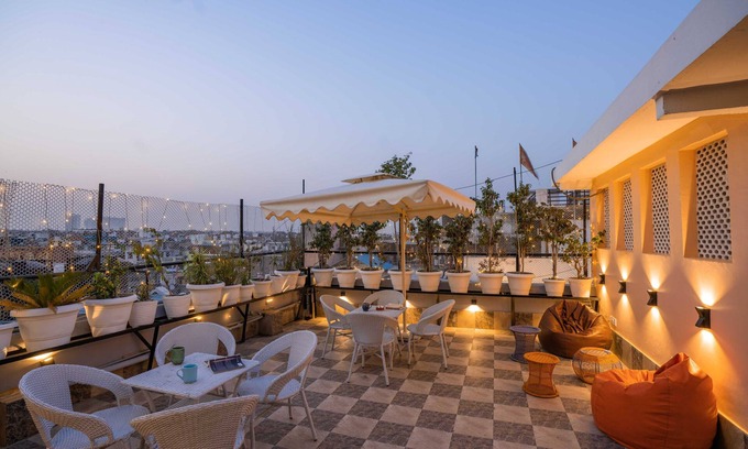 Paharganj Hotel | Zostel Delhi