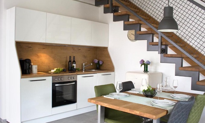 Filzen House | Zur alten Rebe Ferienhaus und Weingut