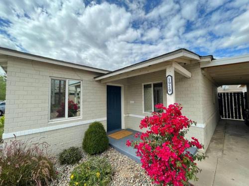 Encanto Apartment | zzz Msg for 5 percent off zzz 3Bed 1Bath KingKingQueenBeds House MidtownPHX
