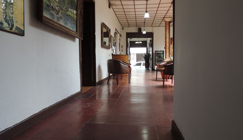 Family Room, Multiple Beds