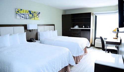 Deluxe Room, 2 Double Beds, Non Smoking (Walk-in Shower)