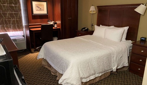 Standard Room, 1 Double Bed, Non Smoking, Refrigerator & Microwave