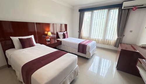 Deluxe Twin Room