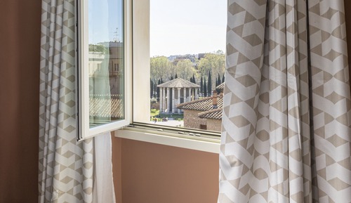 Classic Suite (Velabro)