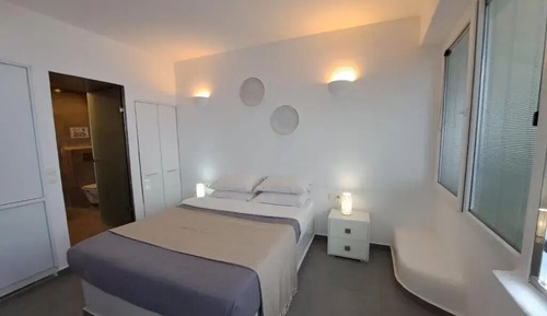 Premier Suite, Jetted Tub, Sea View (Indoor)