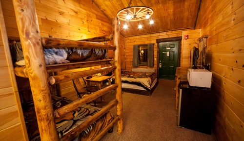 Family Room, Non Smoking, Fireplace