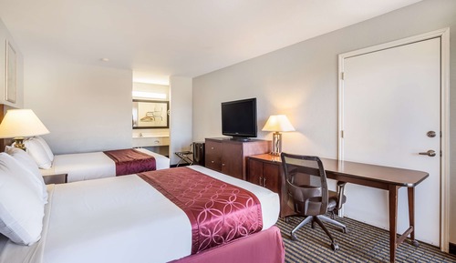 Room, 2 Queen Beds, Non Smoking
