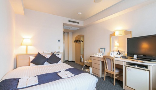 Standard Double Room, Smoking