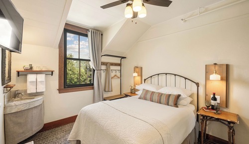 Standard Double Room, Ensuite (Room 35 - Full)