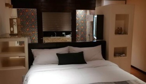 Comfort Double Room, 1 King Bed, Mountain View