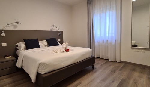 Superior Apartment, 1 Queen Bed with Sofa bed