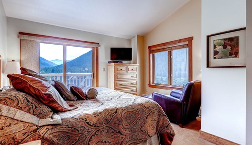 Condo, 3 Bedrooms