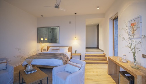 Double Room, Bathtub, Sea View