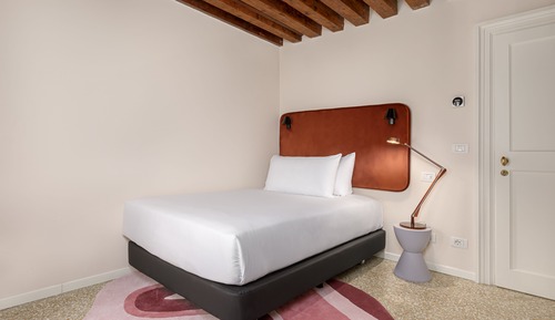 Standard Apartment (Ortensia)