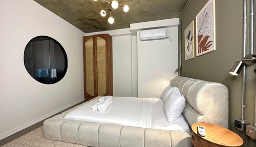 Signature Apartment
