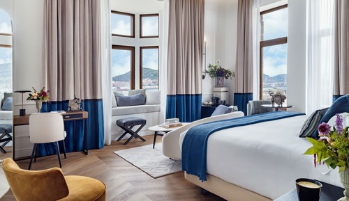Suite (Marina)