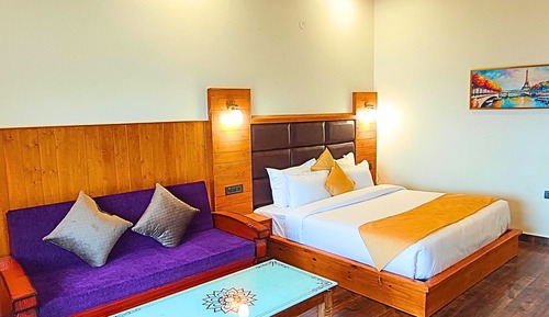 Premium Room