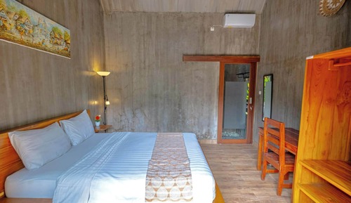 Standard Double Room, 1 Double Bed, Non Smoking, Pool View