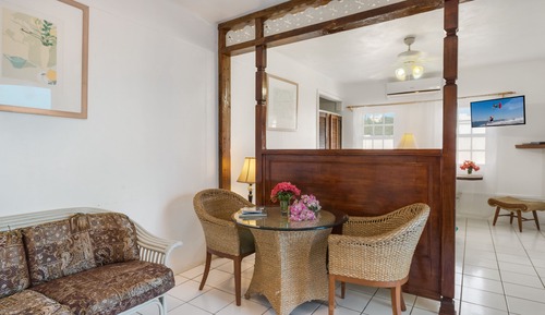 Comfort Room, 1 Queen Bed