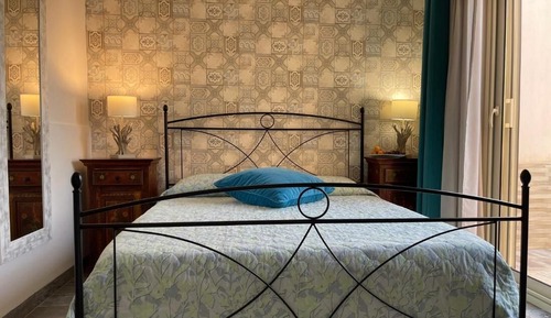 Room, 1 Bedroom, Balcony, Mountain View