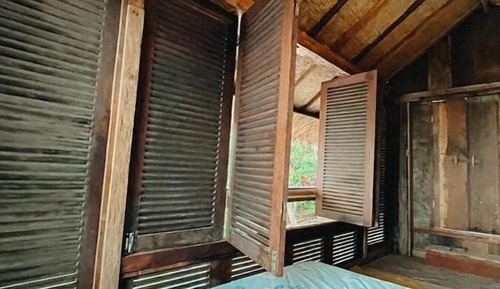 Traditional Cabin, 2 Bedrooms, Garden View, Poolside