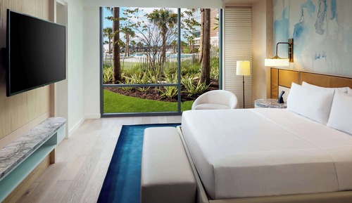 Poolside One Bedroom Suite with Patio