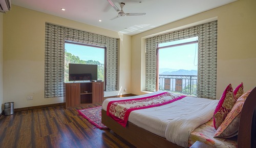 Grand Villa