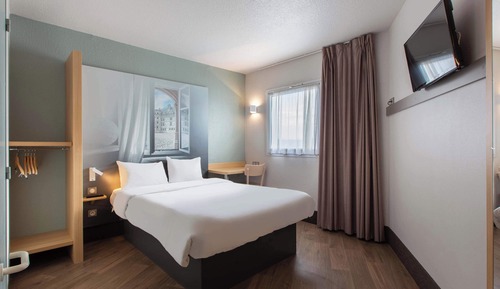 Double Room, Accessible