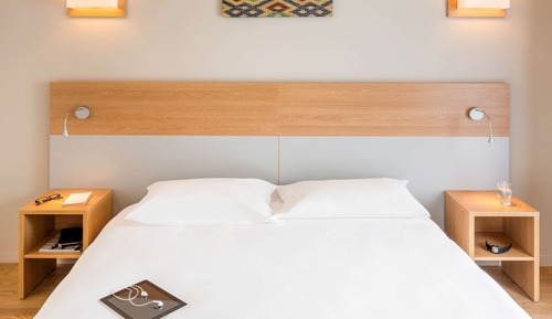 Studio, 2 Twin Beds