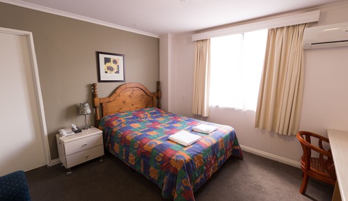 One Bedroom Apartment