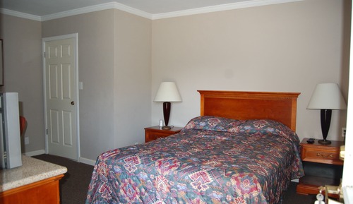 Queen Room 