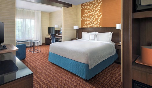 Studio Suite, 1 Bedroom (Mobility Accessible, Roll-In Shower)