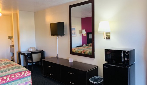 Standard Room, 2 Double Beds, Smoking