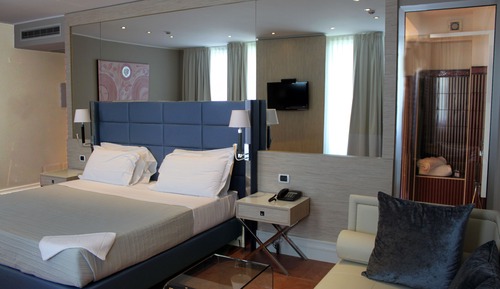 Executive Suite, 1 Bedroom, Lake View