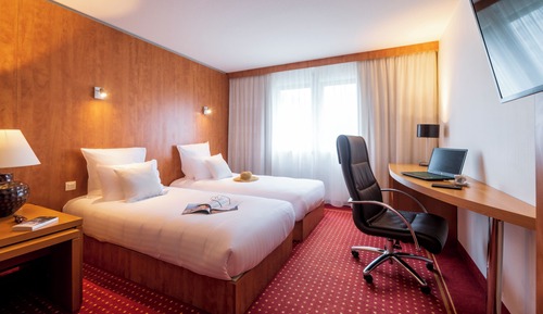 Suite Twin