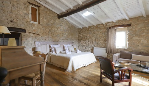 Junior Double or Twin Room (La Cambra)