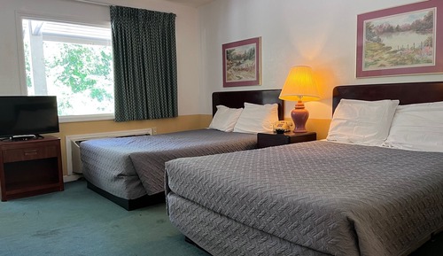 Standard Double Room, 2 Queen Beds, Smoking