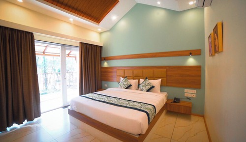 Club Room, 1 Bedroom
