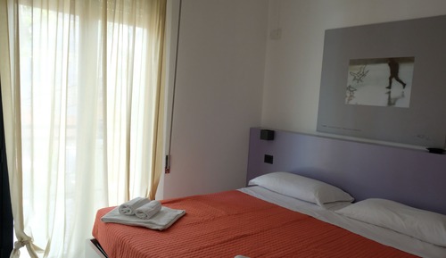 Basic Double or Twin Room