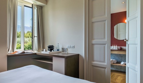 Classic Double Room