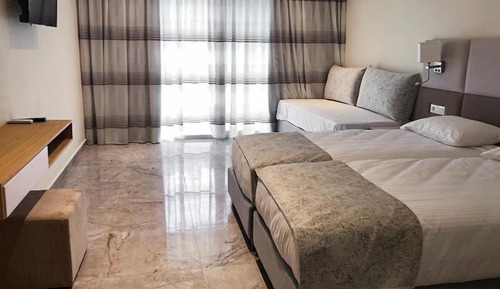 Superior Triple Room, Sea View, Beachfront