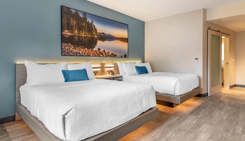 Room, 2 Queen Beds, Accessible, Non Smoking