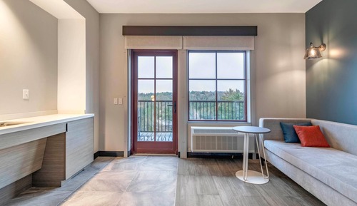 Suite, 2 Queen Beds, Accessible, Non Smoking (Balcony)
