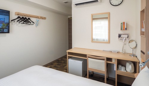 Economy Double Room, Smoking